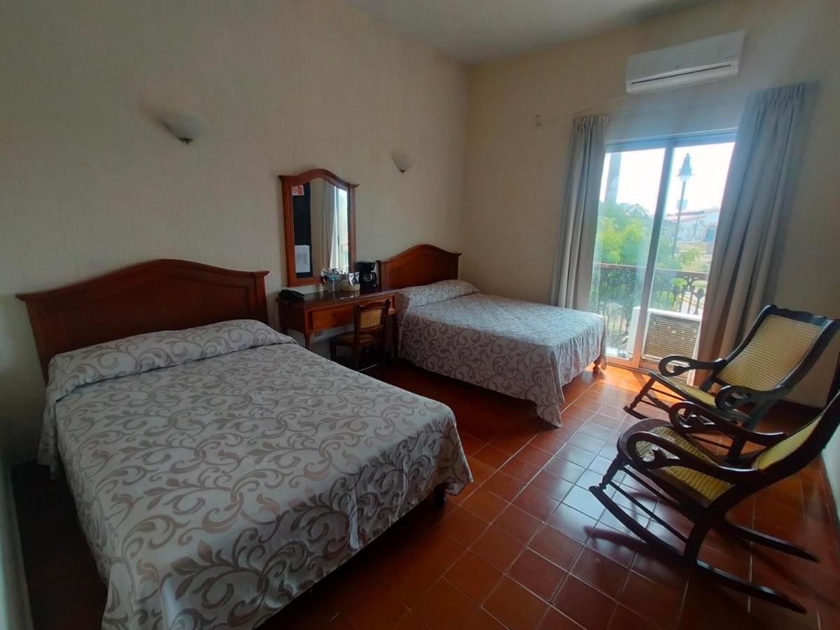 Hotel Posada Dona Lala Tlacotalpan Eksteriør bilde
