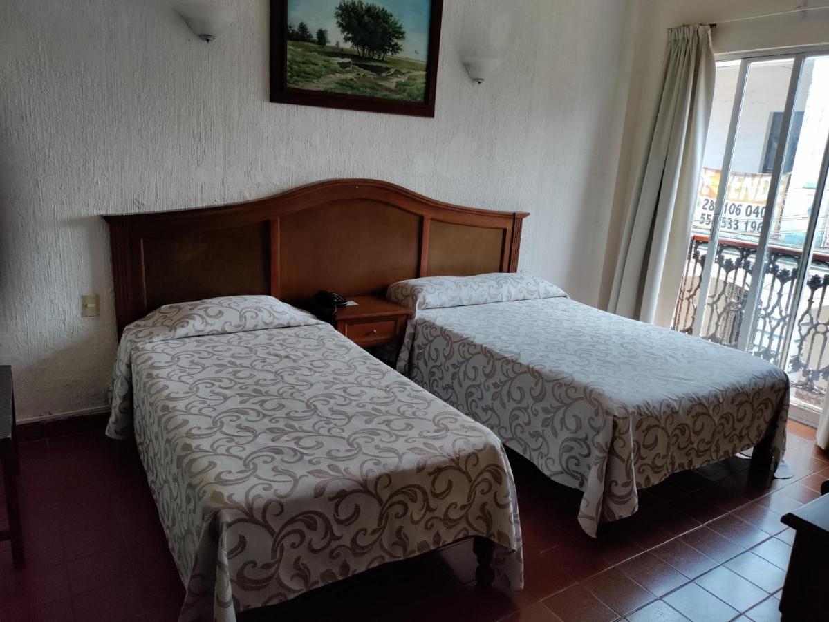 Hotel Posada Dona Lala Tlacotalpan Eksteriør bilde