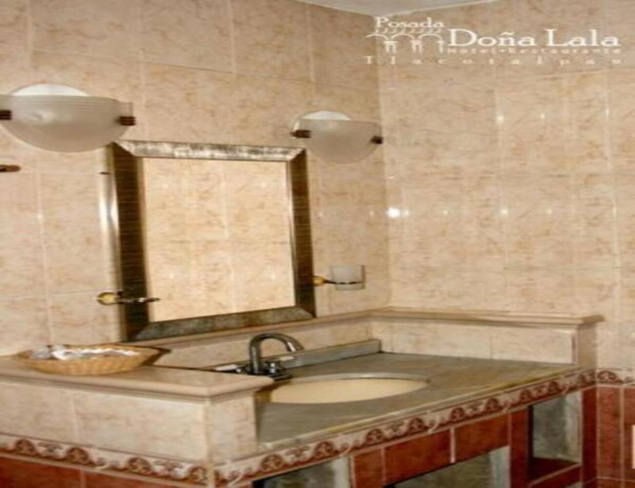 Hotel Posada Dona Lala Tlacotalpan Eksteriør bilde