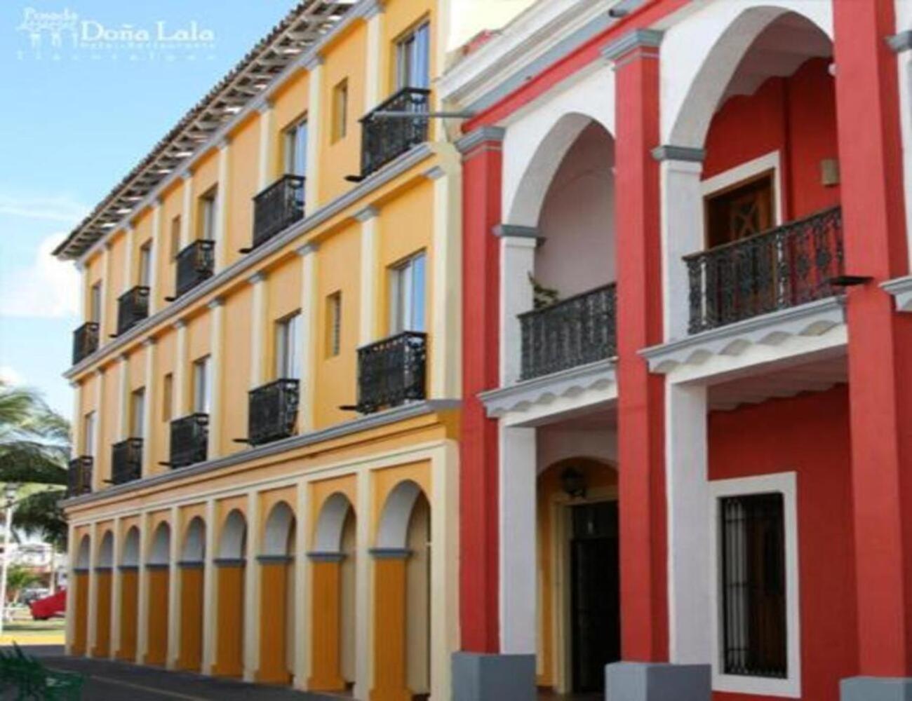 Hotel Posada Dona Lala Tlacotalpan Eksteriør bilde