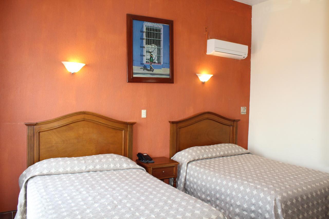 Hotel Posada Dona Lala Tlacotalpan Eksteriør bilde