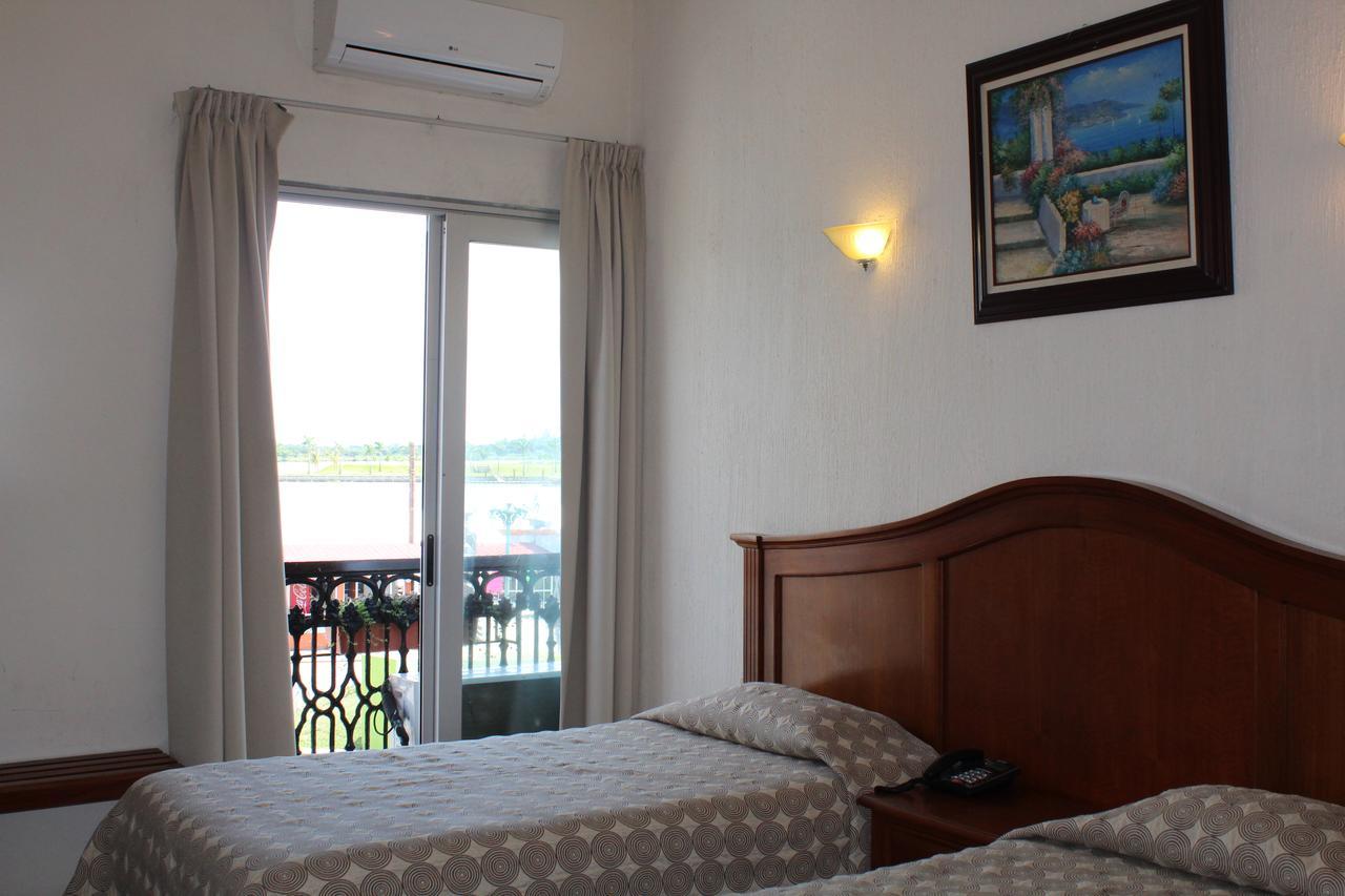 Hotel Posada Dona Lala Tlacotalpan Eksteriør bilde